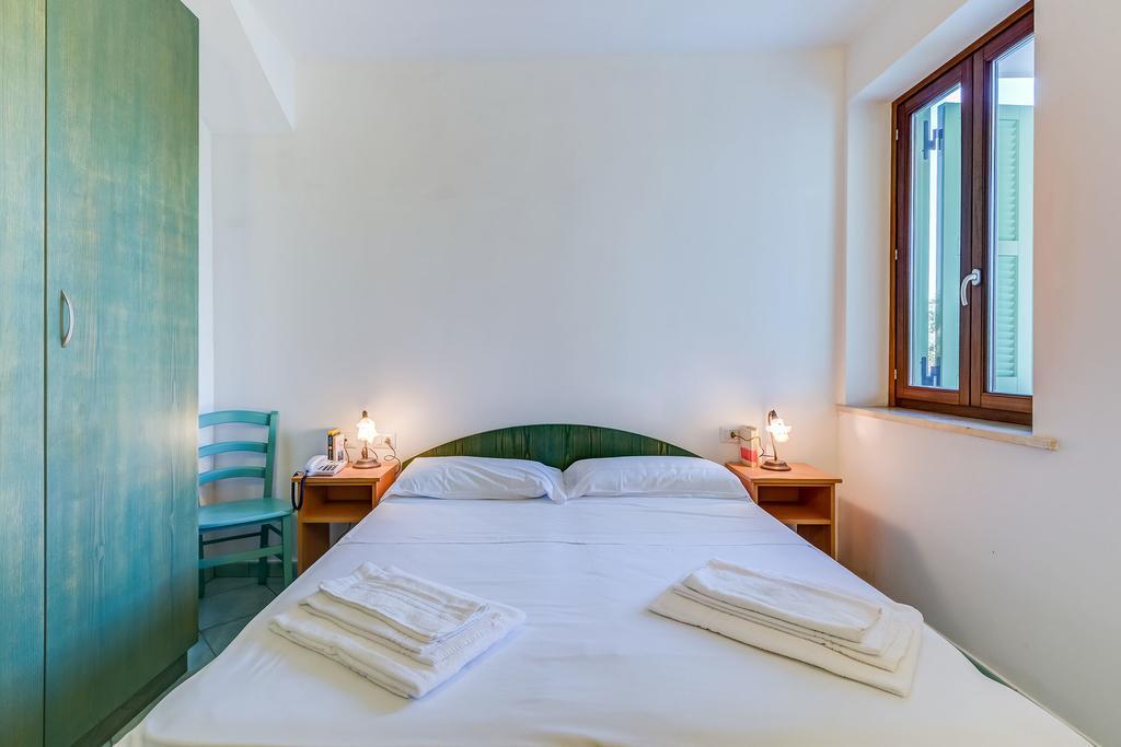 Aparthotel Terra Felice à San Felice Circeo Extérieur photo